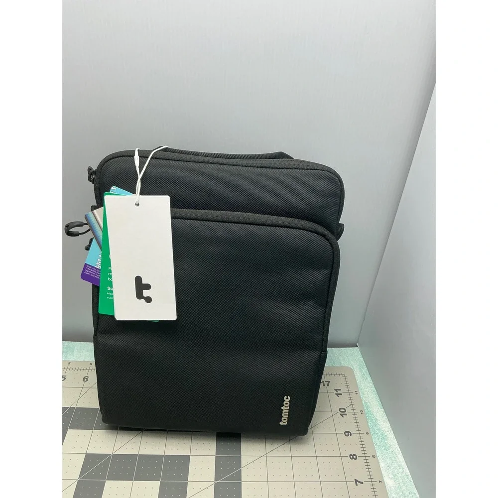 tomtoc DefenderACE 11 Inch iPad‎ Case Shoulder Bag Black YKK Zippers NEW